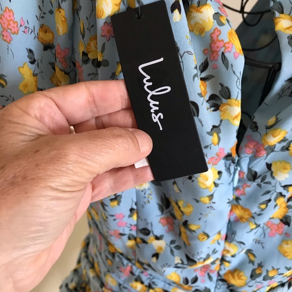 HOST PICK 🎉Lulus Feeling Butterflies Blue Tiered Ruffle Mini Dress NWT Sz. Med - Picture 7 of 9